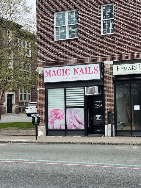 Nail Art Magic: Embrace the World of Magic Nailz Nutley